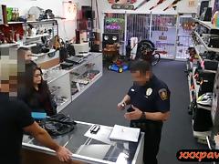 Two girls try to steal at the pawnshop and get pounded