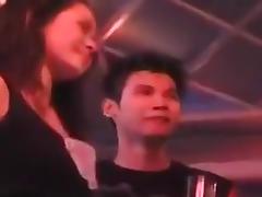 Vietnamese couple fuck in hotel room