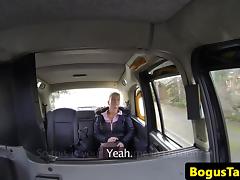 Bigtitted euroslut humped in back of taxi