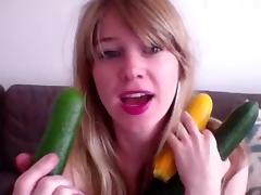 babybelle100 amateur record on 07/09/15 15:09 from MyFreecams