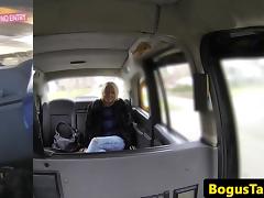 British taxi babe sucking cabbies nuts