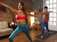 After yoga class tranny Jessica Fox fucks her handsome partner