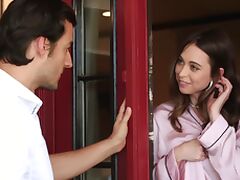 Horny amateur babe Riley Reid gets fucked by her hot neighbor