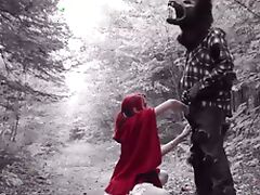 Red riding hood cosplay porn with the wolf throating her restless