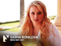 Stunning Sasha Bonilova makes hot show on a terrace