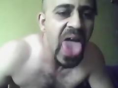 iraqi daddy loves horny