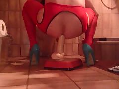 HUSSY IN RED OUVERT PANTYHOSE and BLUE HIGHHEELS ANAL