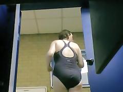 Great cellulites ass naked of dressing room fem in swimsuit