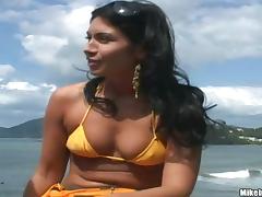 Bikini tanlines of this Brazilian milf look so hot